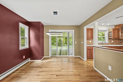 8 Fleetwood Drive New Fairfield CT 06812