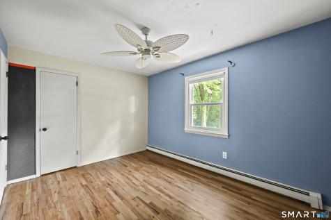 8 Fleetwood Drive New Fairfield CT 06812