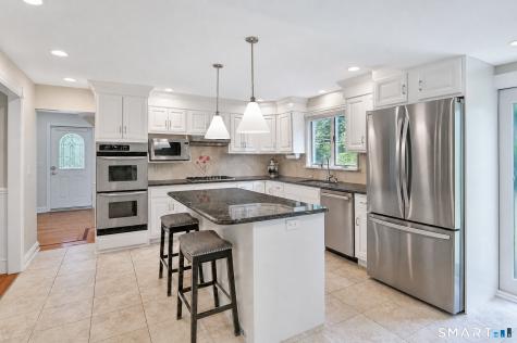 277 Franklin St Extension Danbury CT 06811