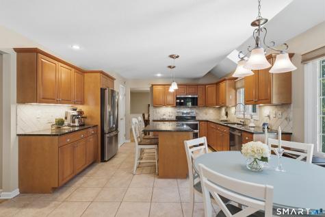 7 Laurel Ridge Road Guilford CT 06437