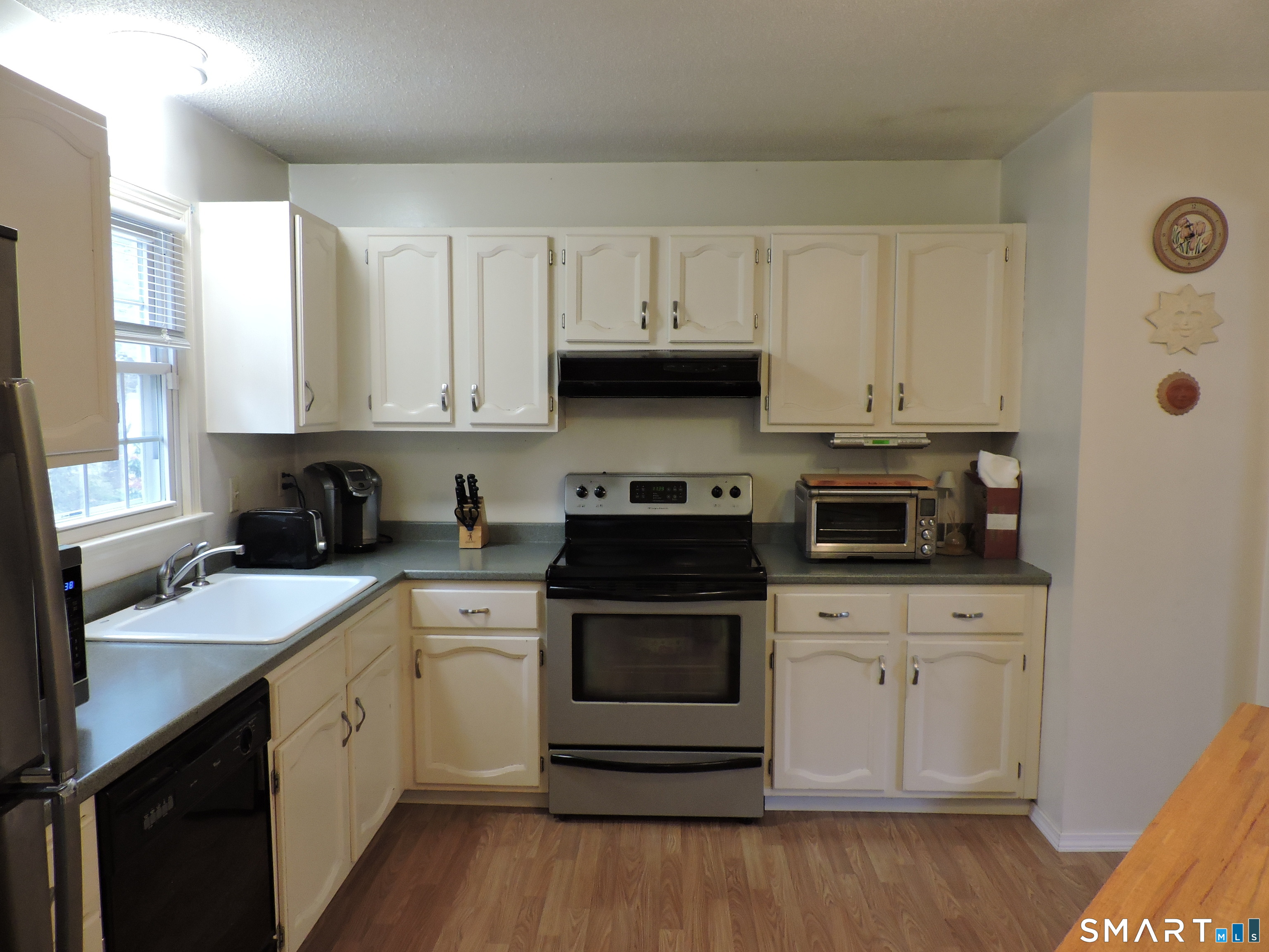 814 Graham Road South Windsor CT 06074