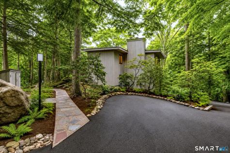 95 Thankful Stow Road Guilford CT 06437