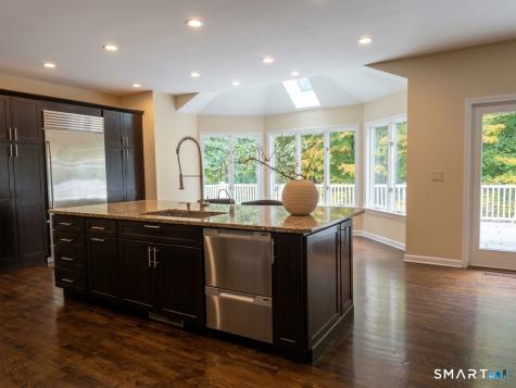1 Mountaincrest Drive Cheshire CT 06410
