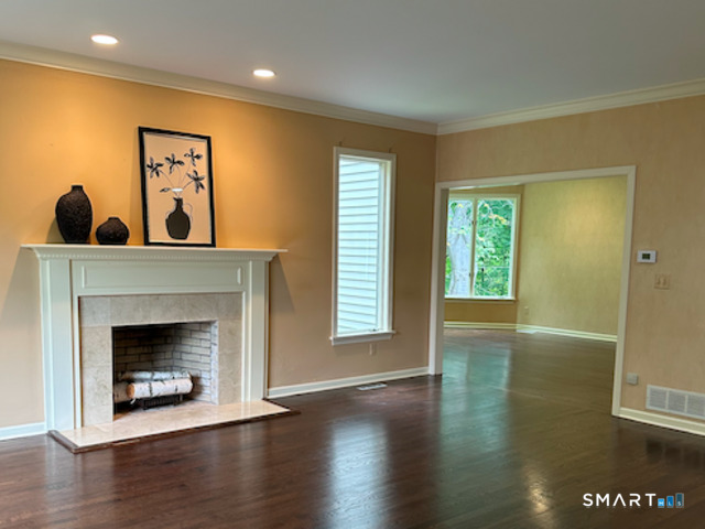 1 Mountaincrest Drive Cheshire CT 06410