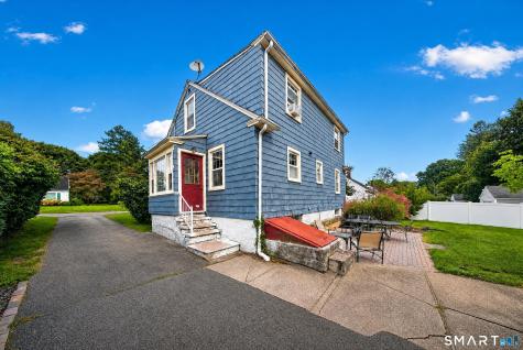421 Wakelee Avenue Stratford CT 06614