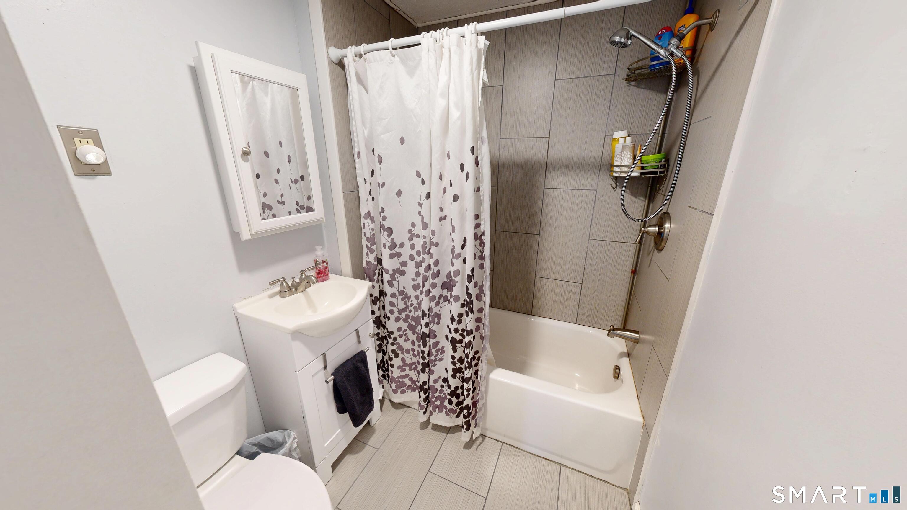 524 South Colony Street Meriden CT 06451