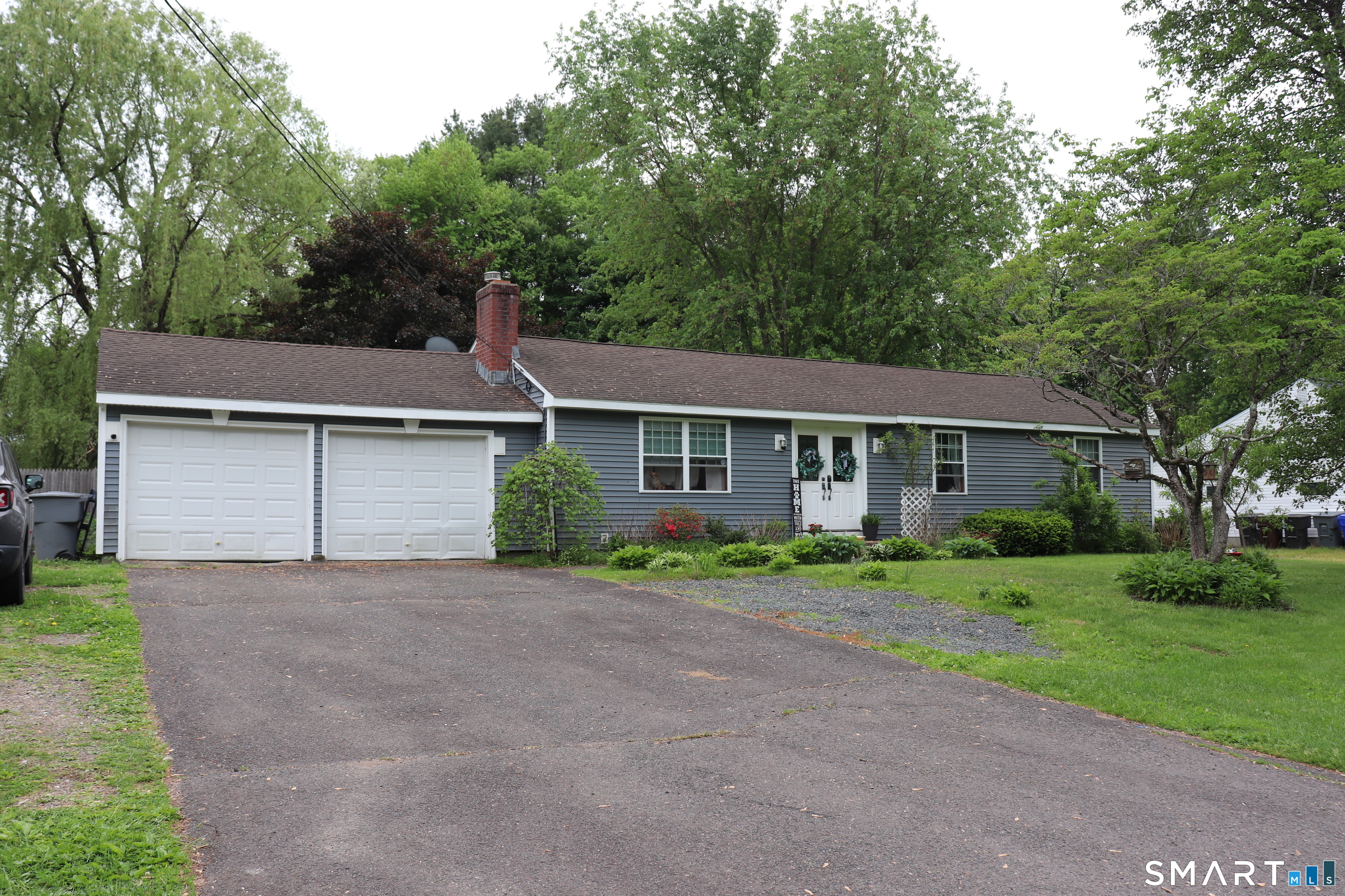 308 Abbe Road Enfield CT 06082