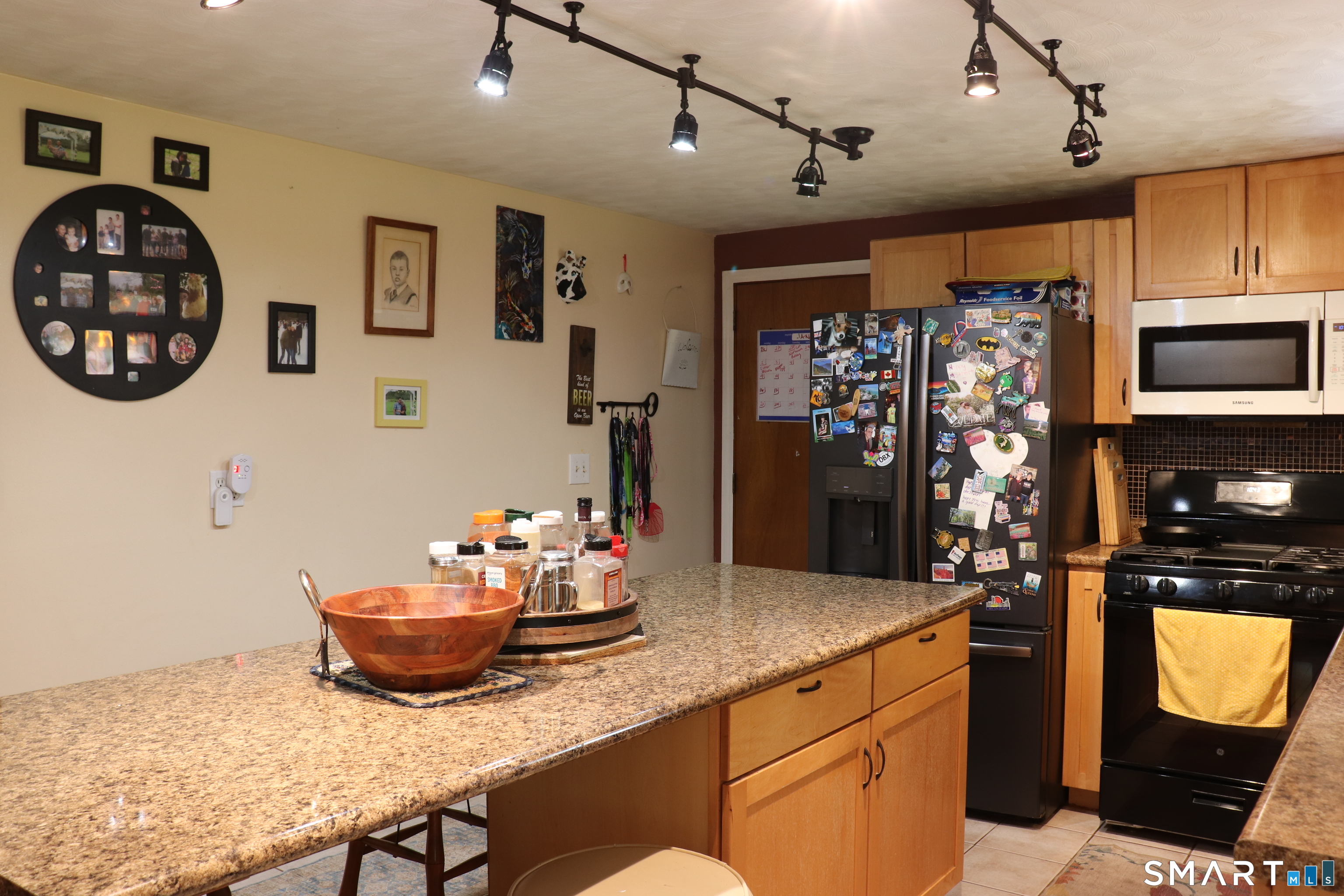 308 Abbe Road Enfield CT 06082