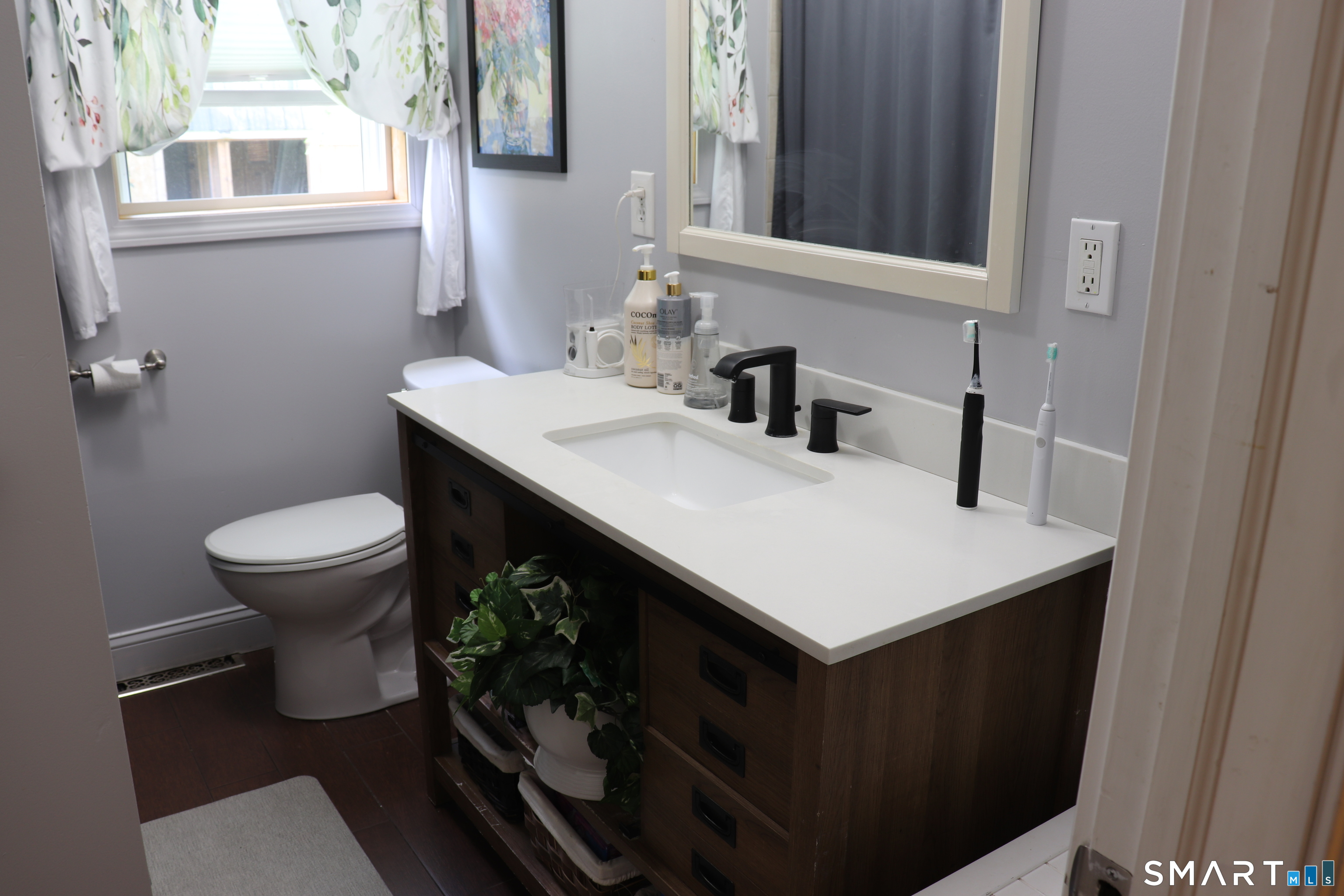 308 Abbe Road Enfield CT 06082