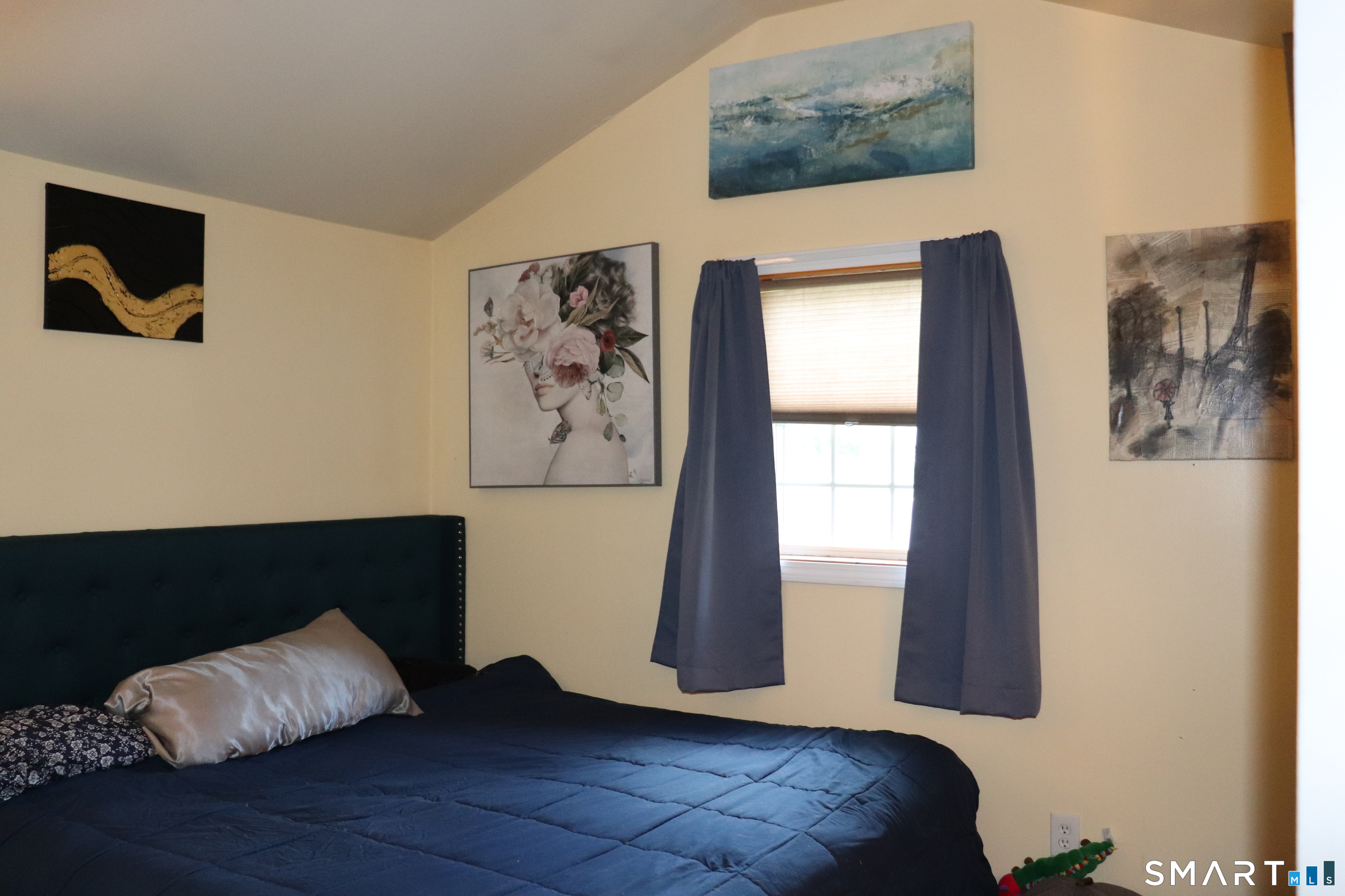 308 Abbe Road Enfield CT 06082