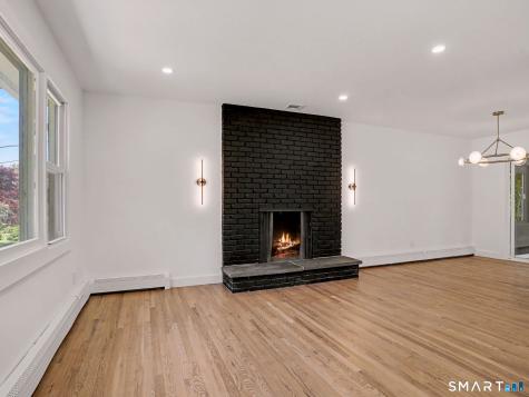 6 Eric Court Norwalk CT 06851