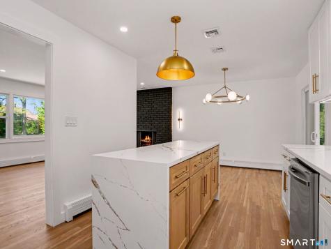 6 Eric Court Norwalk CT 06851