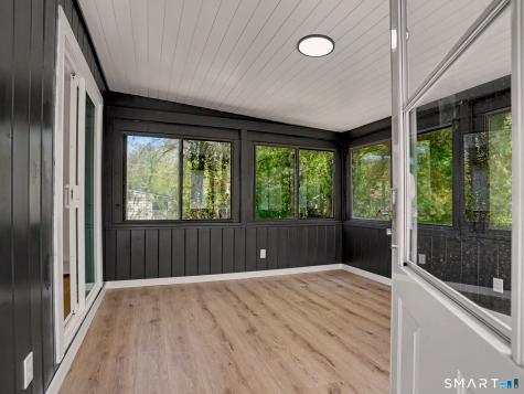 6 Eric Court Norwalk CT 06851