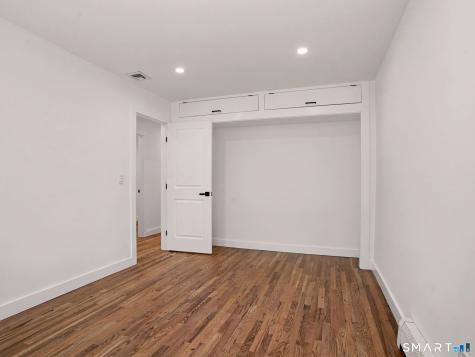 6 Eric Court Norwalk CT 06851