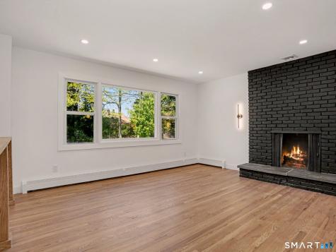 6 Eric Court Norwalk CT 06851