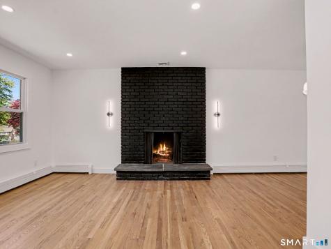 6 Eric Court Norwalk CT 06851