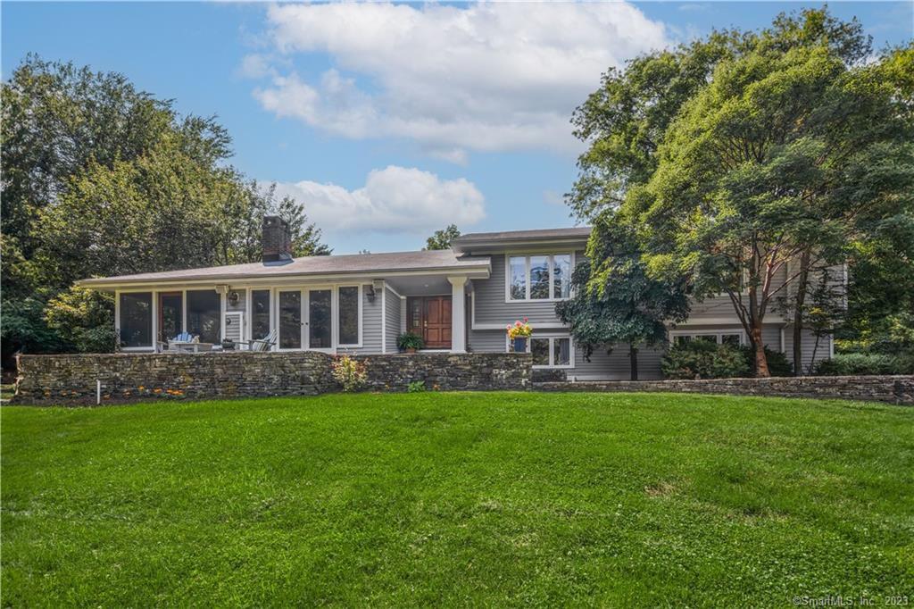 16 Weathervane Hill Westport CT 06880