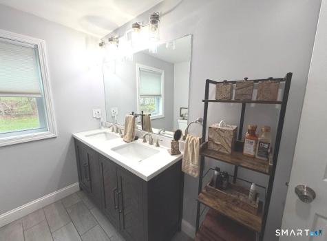 87 Dartmouth Street Torrington CT 06790