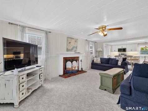 28 Whitecap Road East Lyme CT 06357