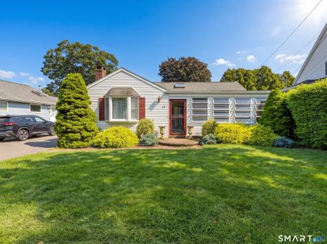 28 Whitecap Road East Lyme CT 06357