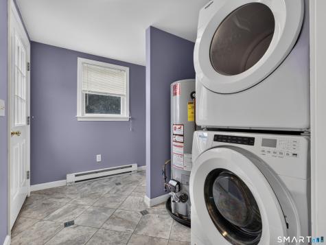28 Whitecap Road East Lyme CT 06357