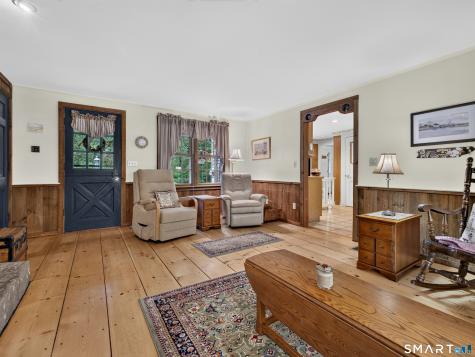 55 Kelseytown Road Clinton CT 06413
