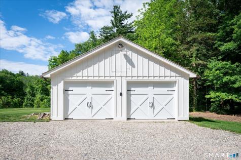 127 Limekiln Road Redding CT 06896
