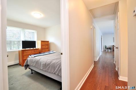 17 Jefferson Drive New Milford CT 06776