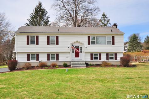 17 Jefferson Drive New Milford CT 06776