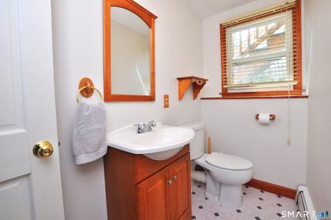 17 Jefferson Drive New Milford CT 06776