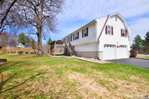17 Jefferson Drive New Milford CT 06776
