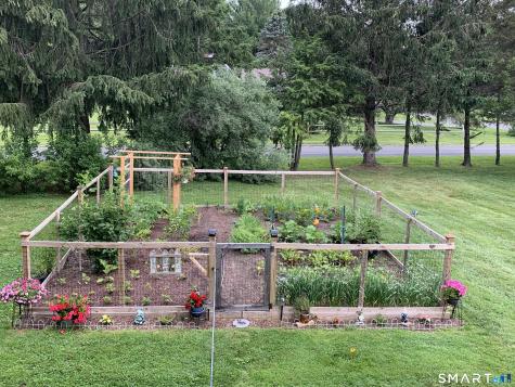 17 Jefferson Drive New Milford CT 06776