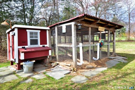 17 Jefferson Drive New Milford CT 06776