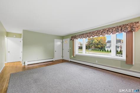 37 Colchester Avenue East Hampton CT 06424