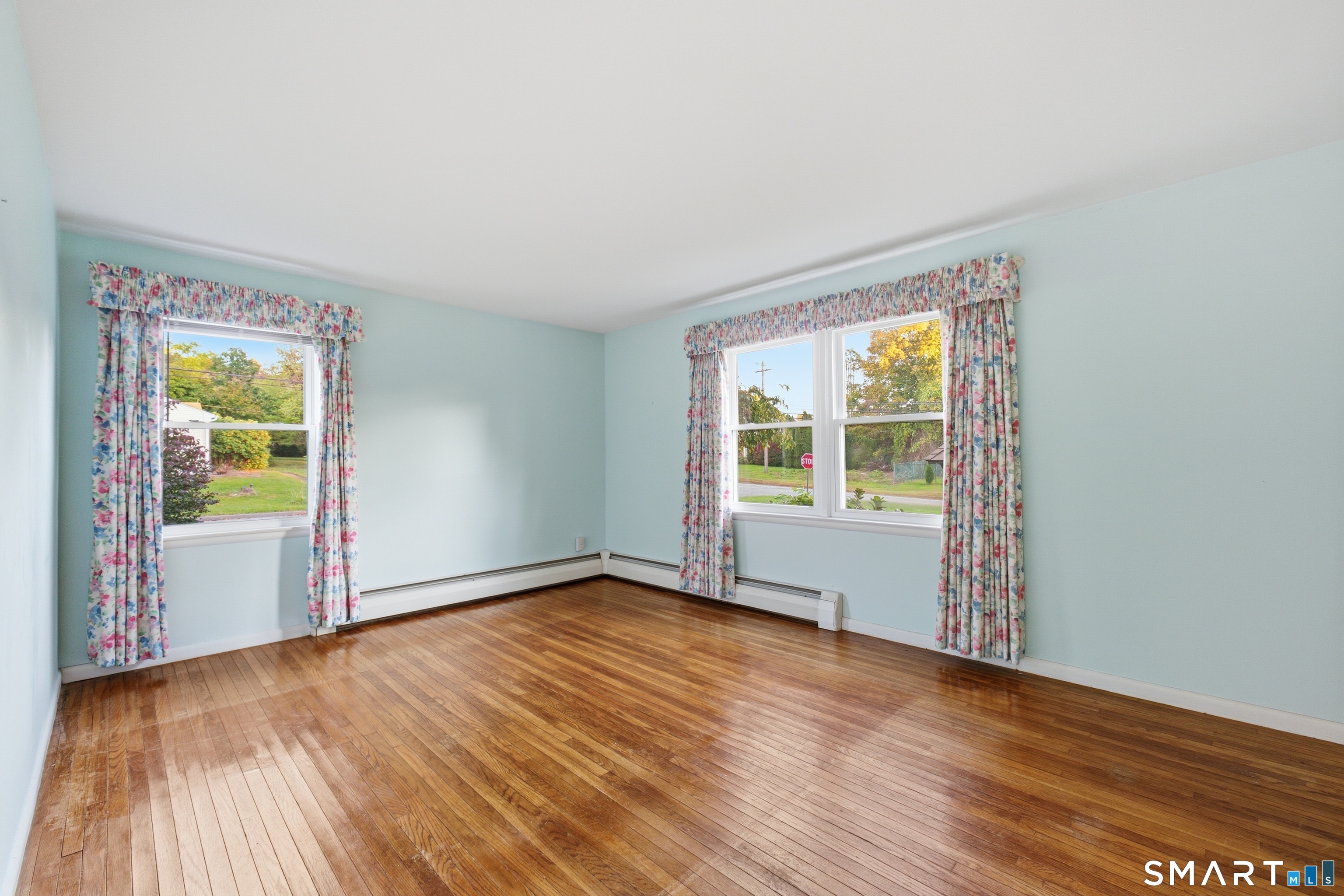 37 Colchester Avenue East Hampton CT 06424
