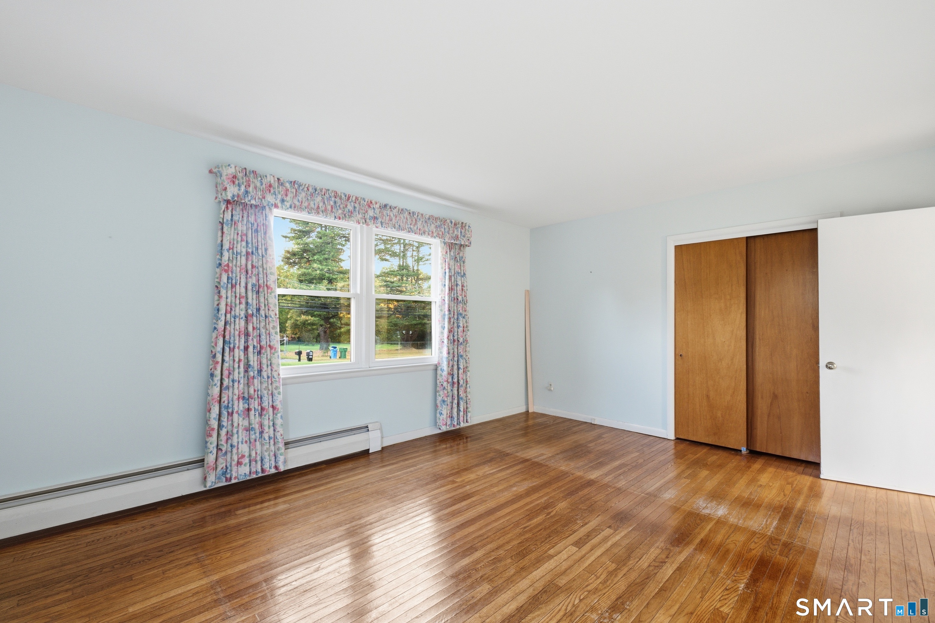 37 Colchester Avenue East Hampton CT 06424