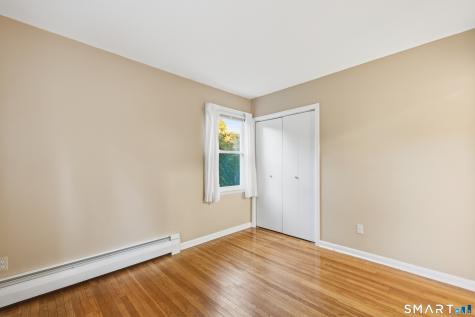 37 Colchester Avenue East Hampton CT 06424