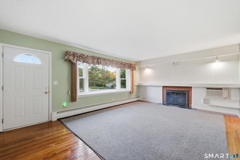 37 Colchester Avenue East Hampton CT 06424