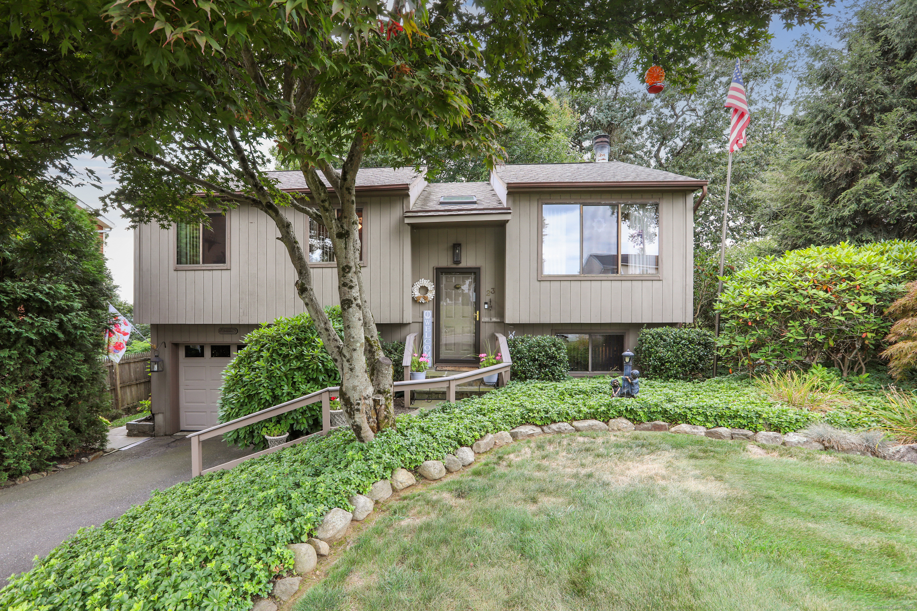 23 Westview Drive Danbury CT 06810