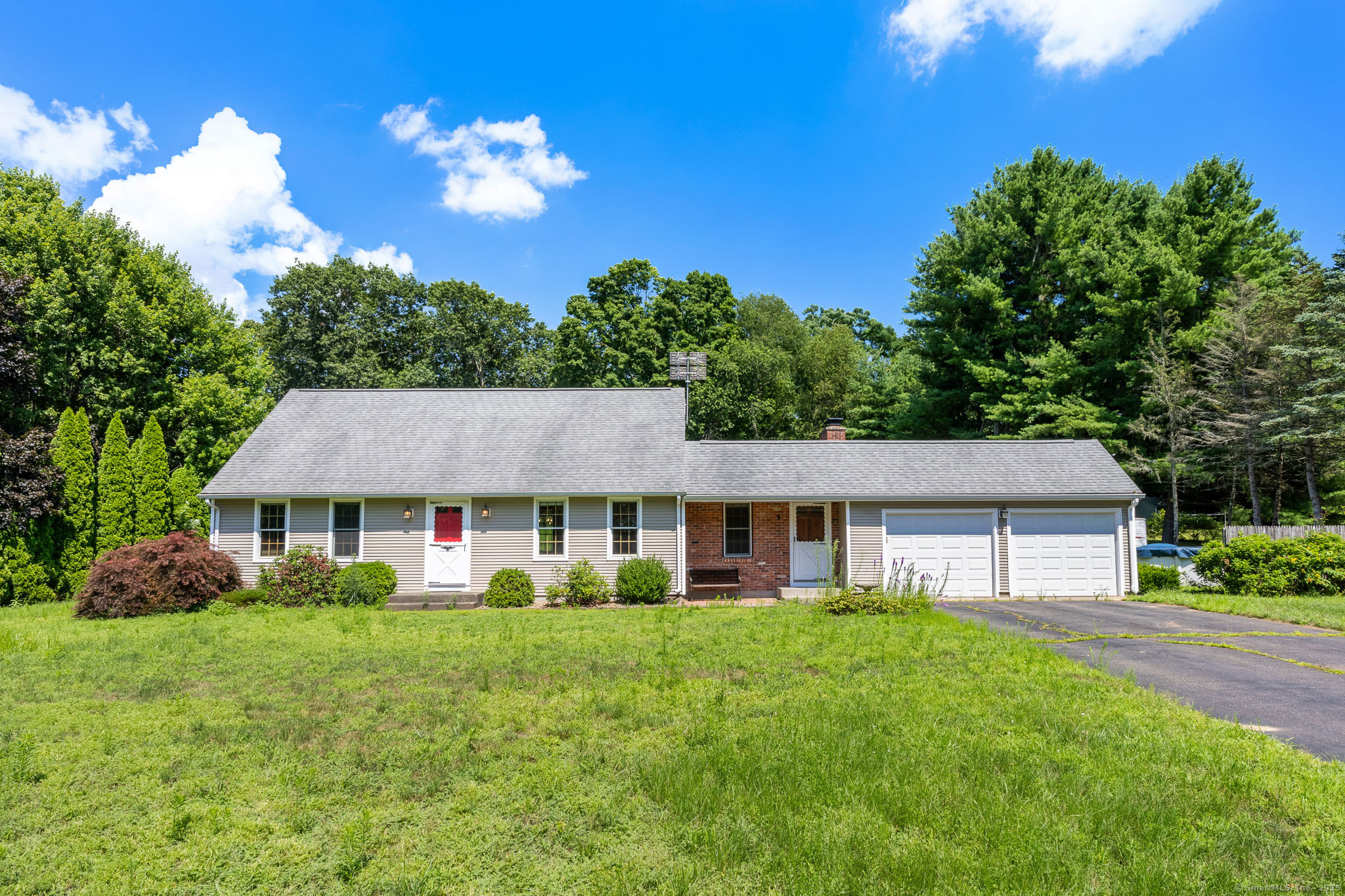 9 Pine Drive East Windsor CT 06016