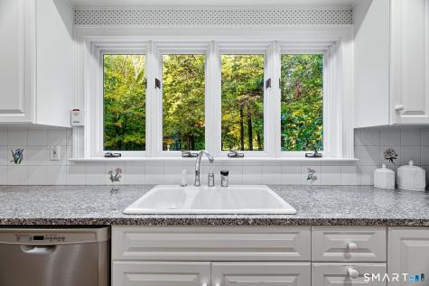 6 Lord Hill Lane Lyme CT 06475