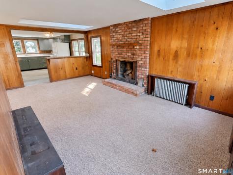 50 Kenyon Road Waterford CT 06385