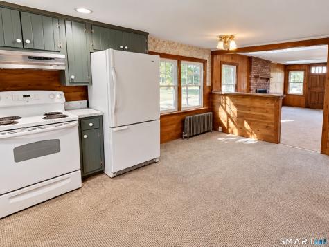 50 Kenyon Road Waterford CT 06385