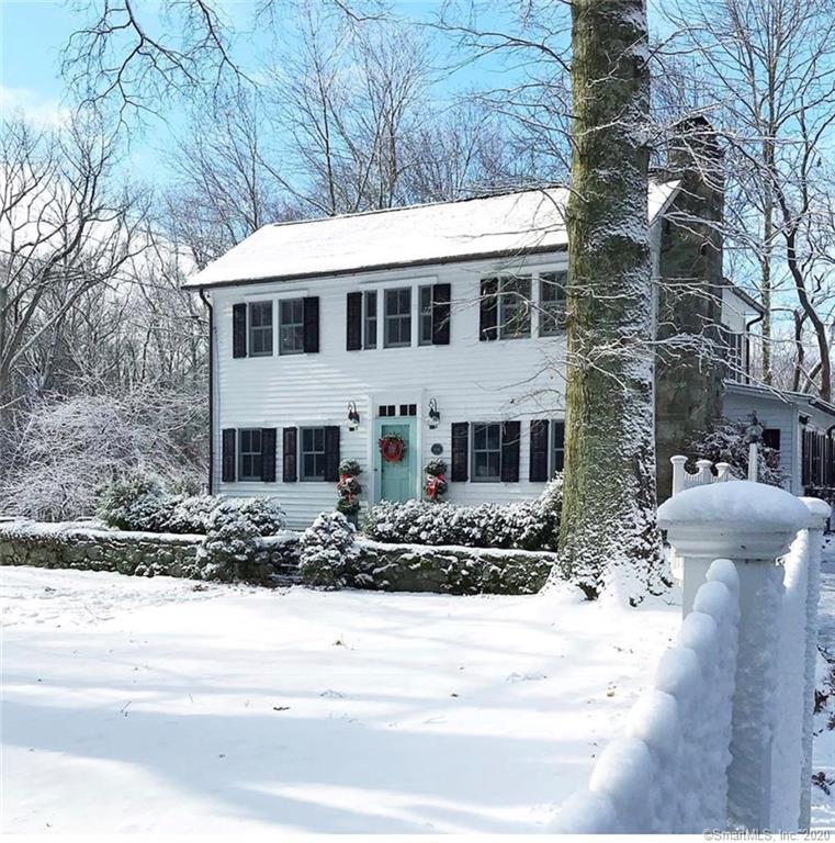 1122 Smith Ridge Road New Canaan CT 06840