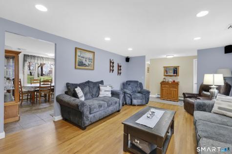 41 Clover Lane East Hartford CT 06118