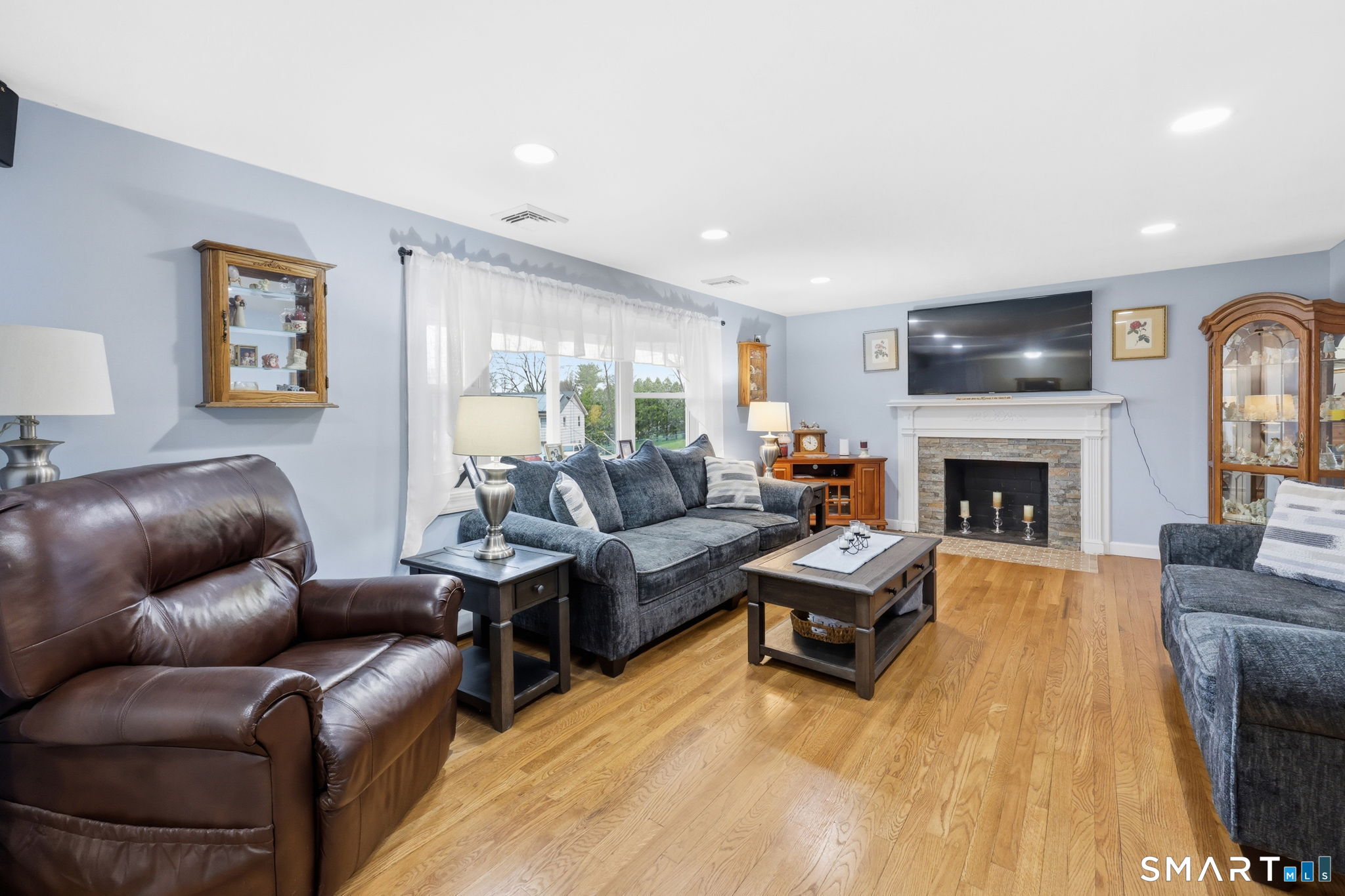 41 Clover Lane East Hartford CT 06118