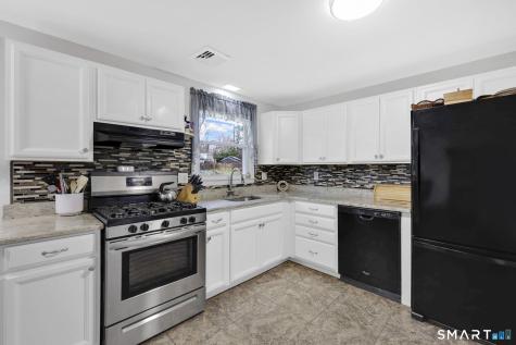 41 Clover Lane East Hartford CT 06118