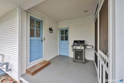 41 Clover Lane East Hartford CT 06118