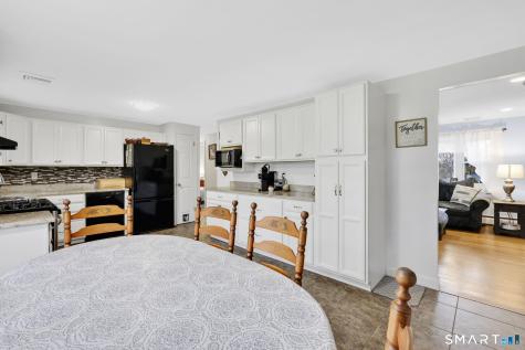 41 Clover Lane East Hartford CT 06118
