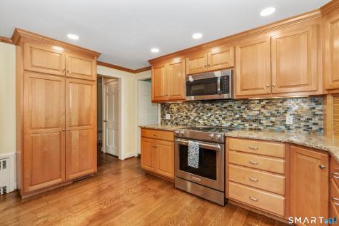 20 Cornell Road West Hartford CT 06107